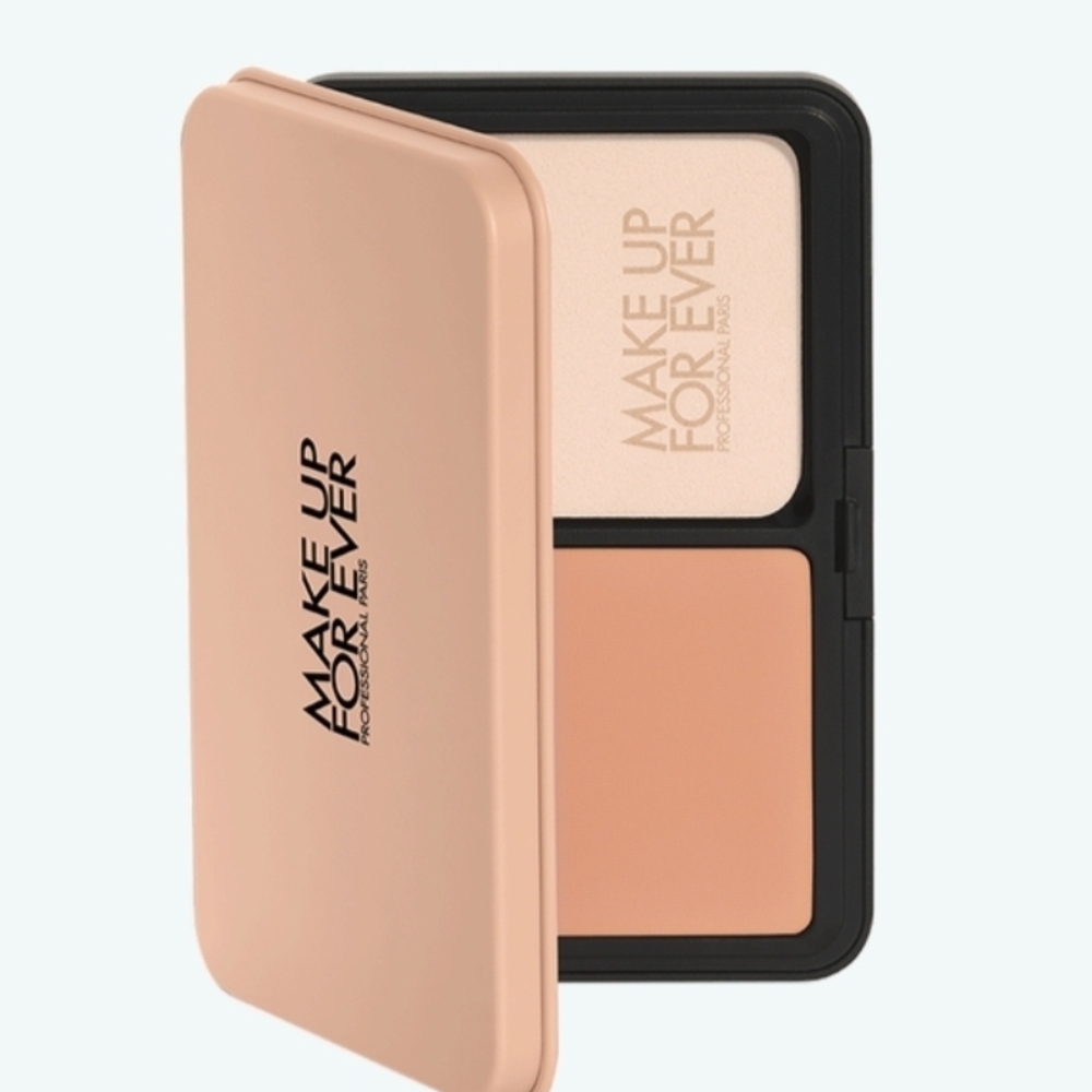 Makeup Forever HD Skin Matte Velvet 24hr Undetectable Powder Foundation 2R24